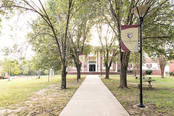 sidewalk on clinton college